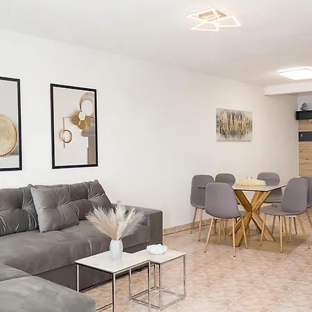 Two Identical Designer 2bd Flats With Sea View In By Flat Mаnager Balchik